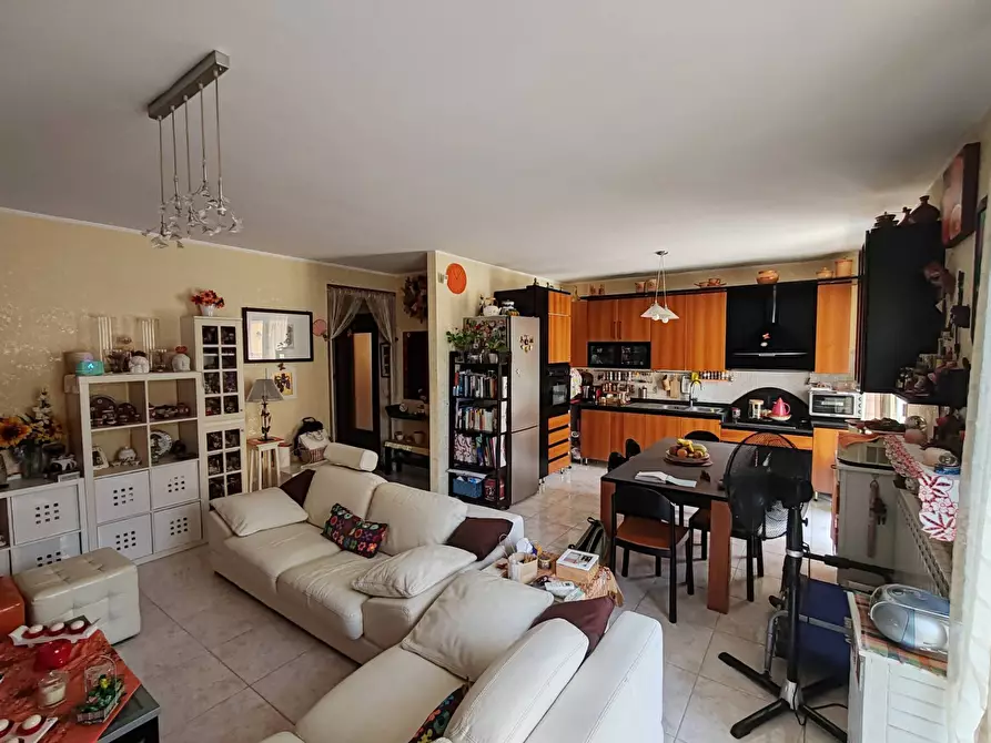 Immagine 6 di Appartamento in vendita  in CORSO VITTORIO EMANUELE 694 a Floridia