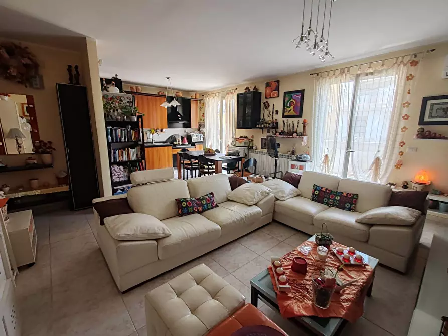 Immagine 8 di Appartamento in vendita  in CORSO VITTORIO EMANUELE 694 a Floridia