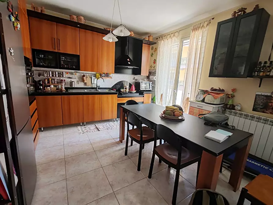 Immagine 9 di Appartamento in vendita  in CORSO VITTORIO EMANUELE 694 a Floridia