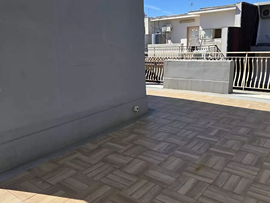 Immagine 65 di Appartamento in vendita  in VIA MANZONI 34 a Floridia