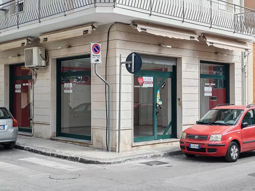 Immagine 1 di Attività commerciale in affitto  in VIA ARIOSTO 111 a Floridia