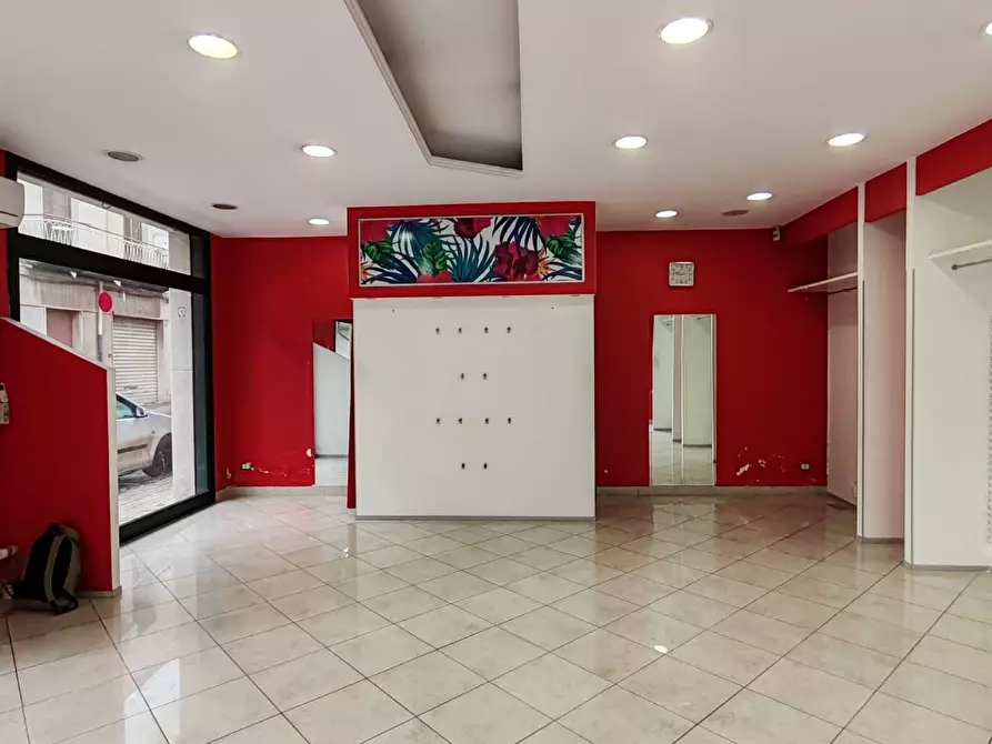 Immagine 7 di Attività commerciale in affitto  in VIA ARIOSTO 111 a Floridia