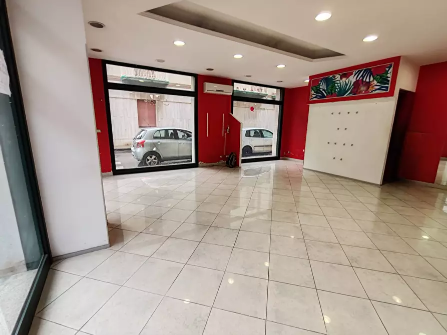 Immagine 9 di Attività commerciale in affitto  in VIA ARIOSTO 111 a Floridia