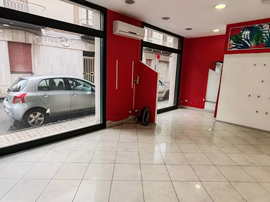 Immagine 10 di Attività commerciale in affitto  in VIA ARIOSTO 111 a Floridia