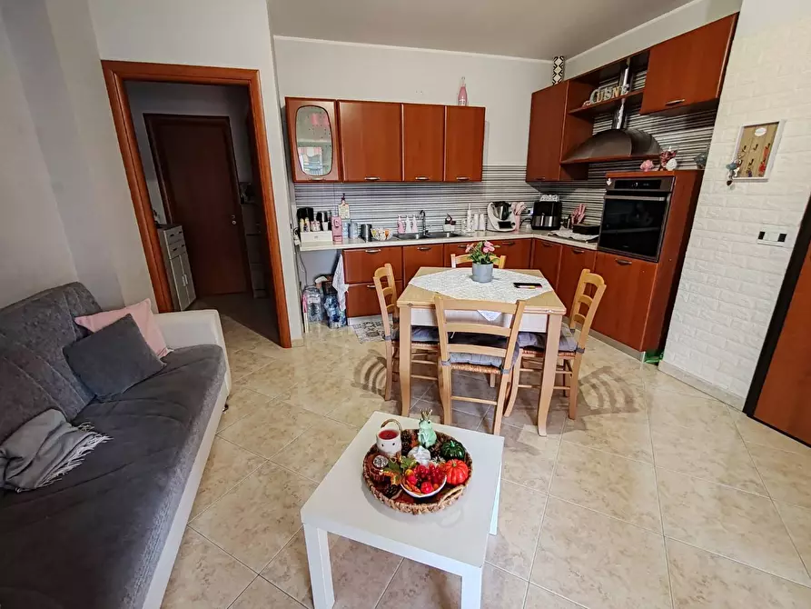 Immagine 3 di Appartamento in vendita  in CORSO DI VITTORIO 54 a Floridia