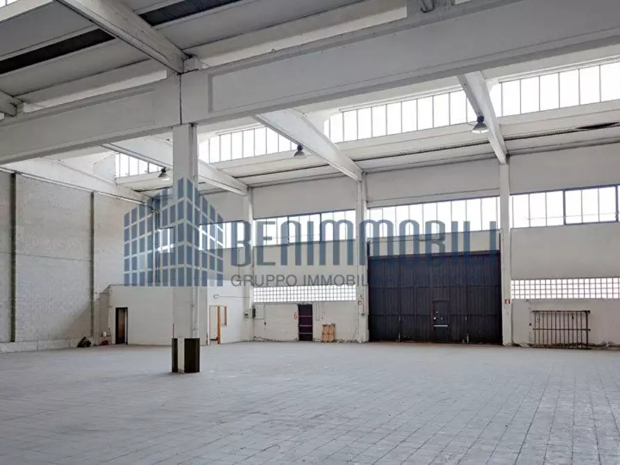 Immagine 3 di Capannone industriale in affitto  in Castegnato a Cimbergo