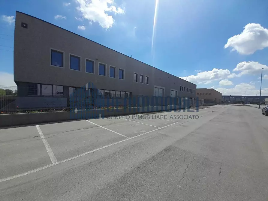 Immagine 1 di Capannone industriale in vendita  a Rovato