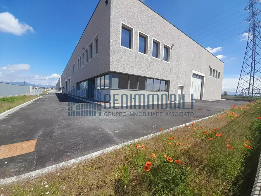 Immagine 2 di Capannone industriale in vendita  in Campo Maggiore 40 a Rovato