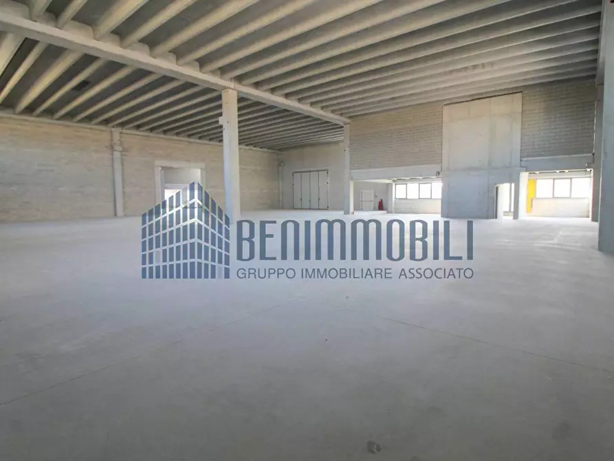 Immagine 6 di Capannone industriale in vendita  in Campo Maggiore 40 a Rovato