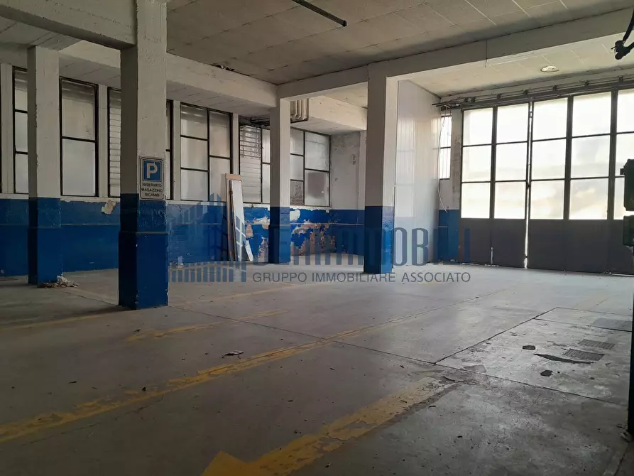 Immagine 21 di Capannone industriale in vendita  in Foro Boario 7 a Brescia