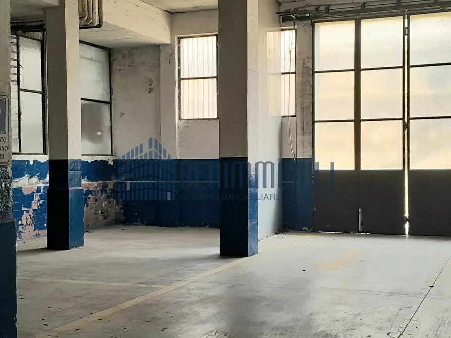 Immagine 23 di Capannone industriale in vendita  in Foro Boario 7 a Brescia