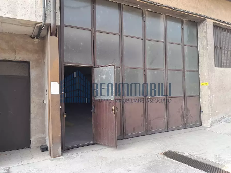 Immagine 33 di Capannone industriale in vendita  in Foro Boario 7 a Brescia