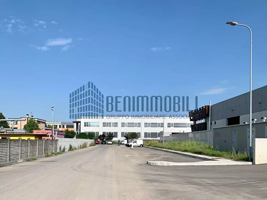 Immagine 9 di Capannone industriale in vendita  in Camillo Golgi a Gussago