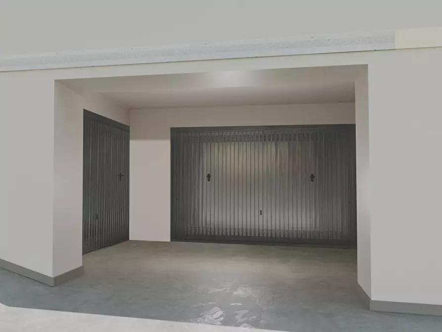 Immagine 4 di Magazzino in vendita  in VIA OSCAR ROMERO SNC a Montichiari