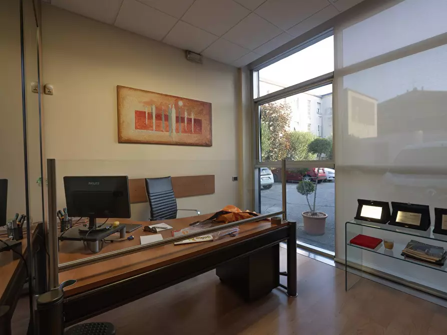 Immagine 4 di Ufficio in vendita  in Viale Piave 199 a Brescia