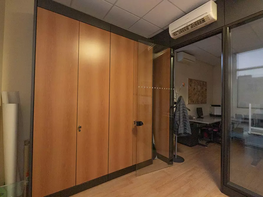 Immagine 10 di Ufficio in vendita  in Viale Piave 199 a Brescia