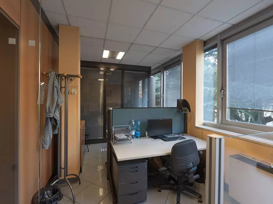 Immagine 12 di Ufficio in vendita  in Viale Piave 199 a Brescia