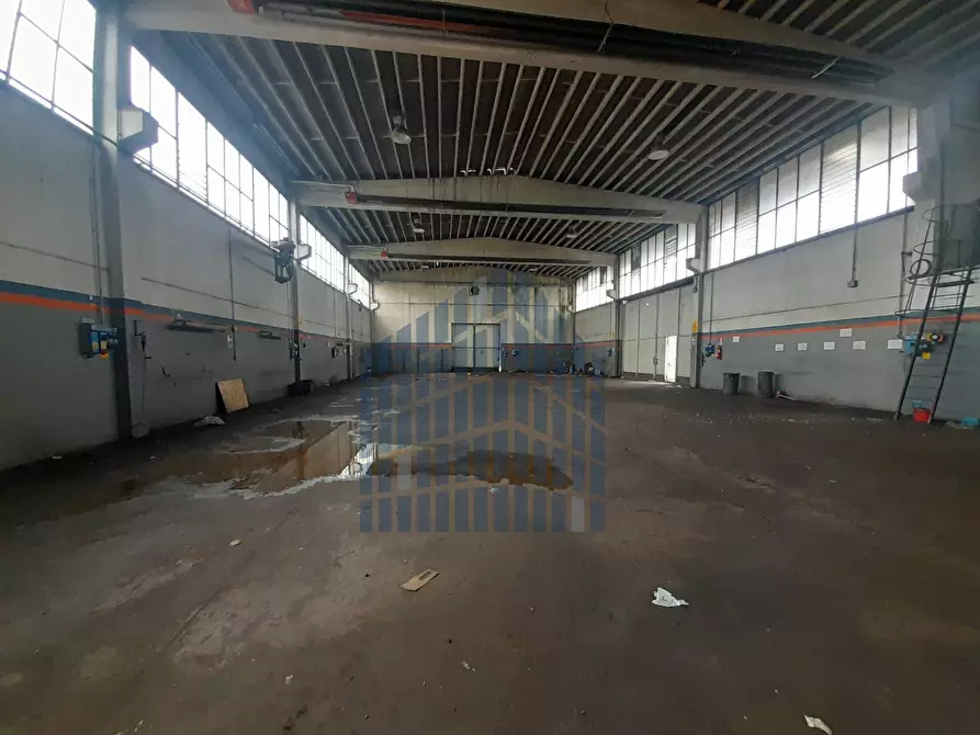 Immagine 9 di Capannone industriale in vendita  in Via Armando Diaz 52 a Acquafredda