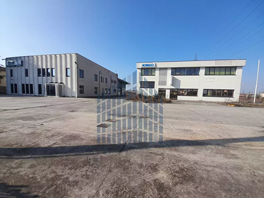 Immagine 3 di Capannone industriale in vendita  in Via Armando Diaz 52 a Acquafredda