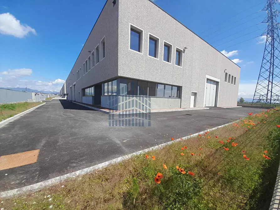 Immagine 25 di Capannone industriale in vendita  in Campo Maggiore 40 a Rovato