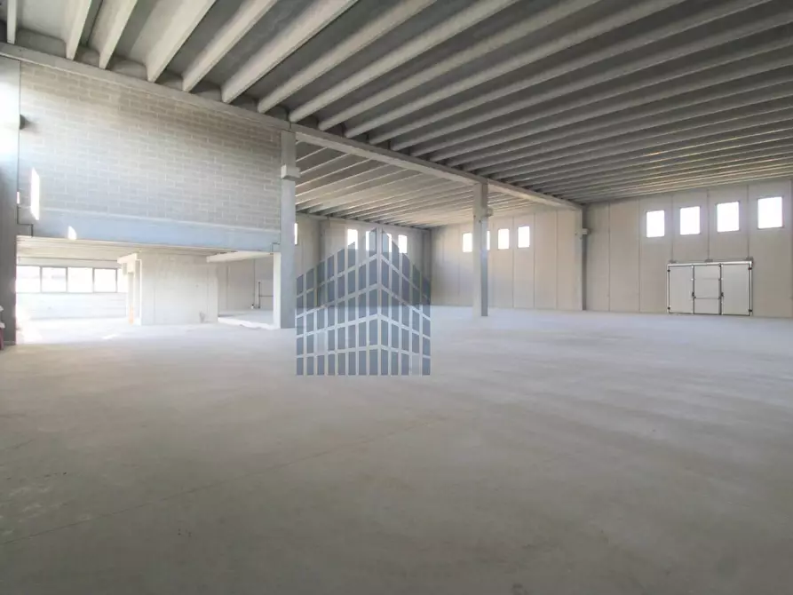 Immagine 31 di Capannone industriale in vendita  in Campo Maggiore 40 a Rovato