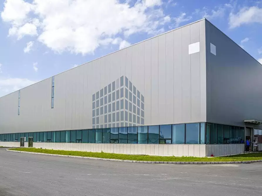 Immagine 1 di Capannone industriale in affitto  in Via Perotti 15 a Brescia