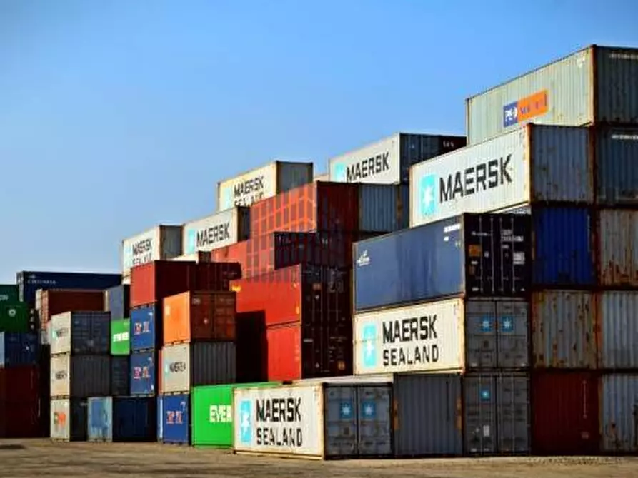 Immagine 8 di Locale commerciale in affitto  in via Calderara 4 a Montichiari