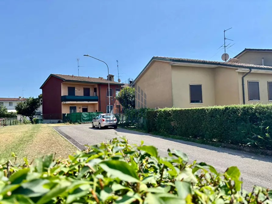 Immagine 30 di Appartamento in vendita  in RESIDENZA LE LAME 10 a Verolavecchia