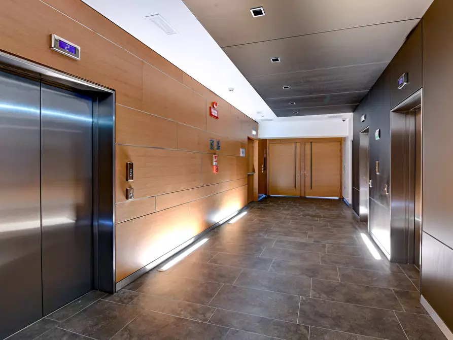 Immagine 9 di Ufficio in vendita  in Via Flero 46 a Brescia