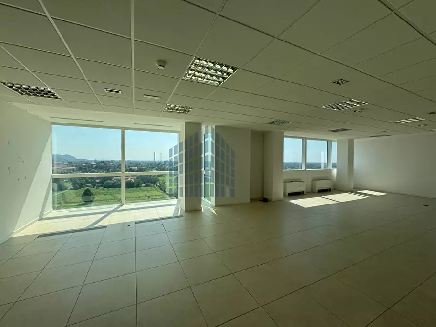 Immagine 4 di Ufficio in vendita  in Via Flero 46 a Brescia