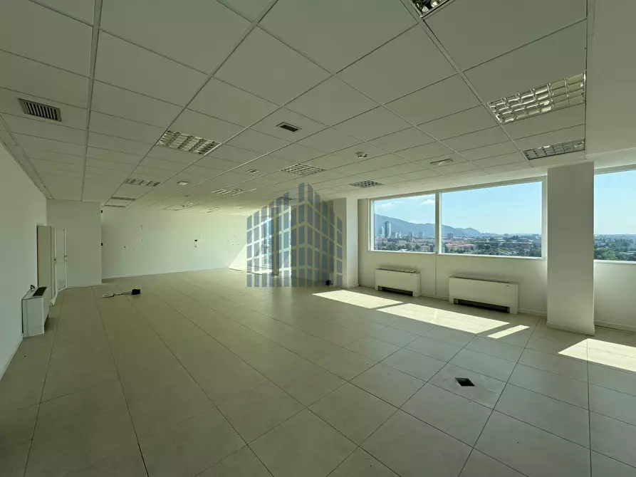 Immagine 6 di Ufficio in vendita  in Via Flero 46 a Brescia