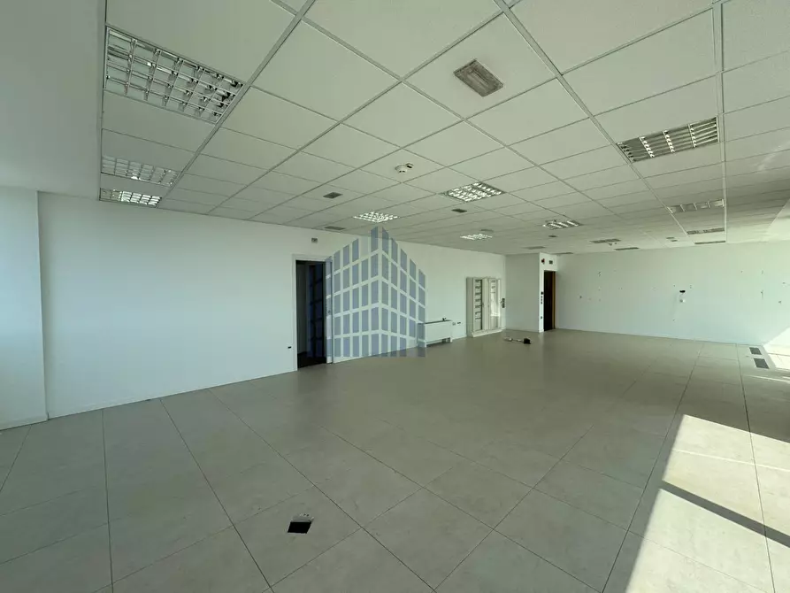 Immagine 8 di Ufficio in vendita  in Via Flero 46 a Brescia