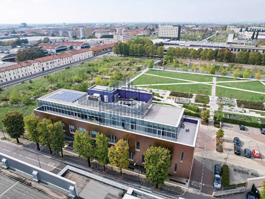 Immagine 1 di Ufficio in affitto  in Viale Italia 26 a Brescia