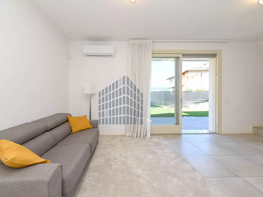 Immagine 13 di Villa in affitto  in Via Perlino 5 a Calvagese Della Riviera