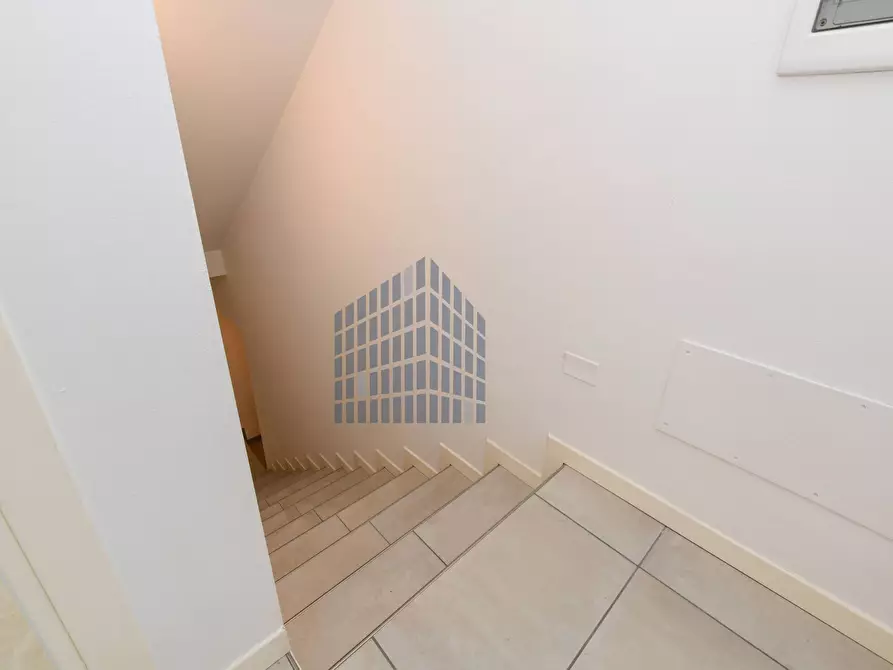 Immagine 27 di Villa in affitto  in Via Perlino 5 a Calvagese Della Riviera