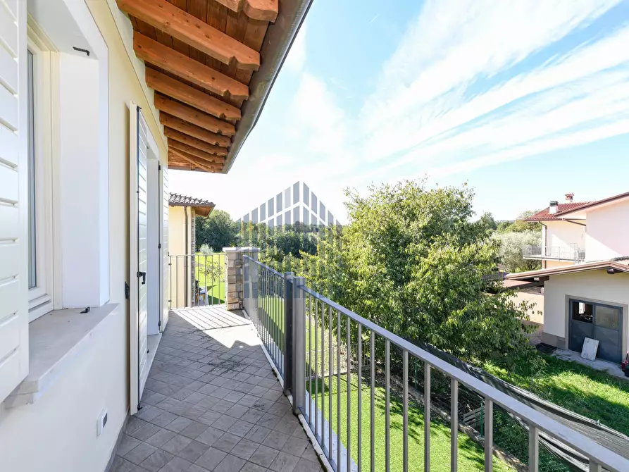 Immagine 47 di Villa in affitto  in Via Perlino 5 a Calvagese Della Riviera