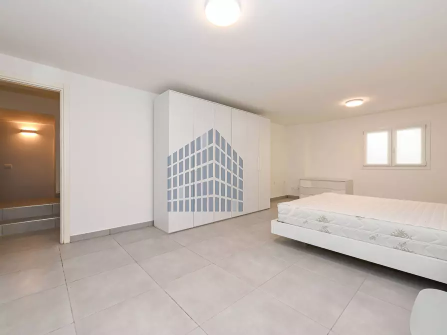 Immagine 51 di Villa in affitto  in Via Perlino 5 a Calvagese Della Riviera