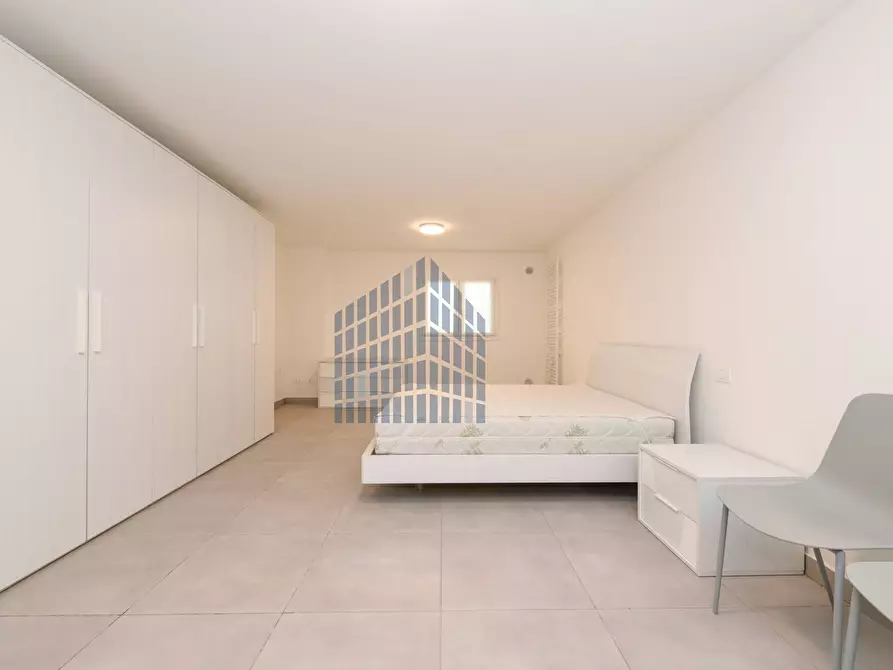 Immagine 55 di Villa in affitto  in Via Perlino 5 a Calvagese Della Riviera