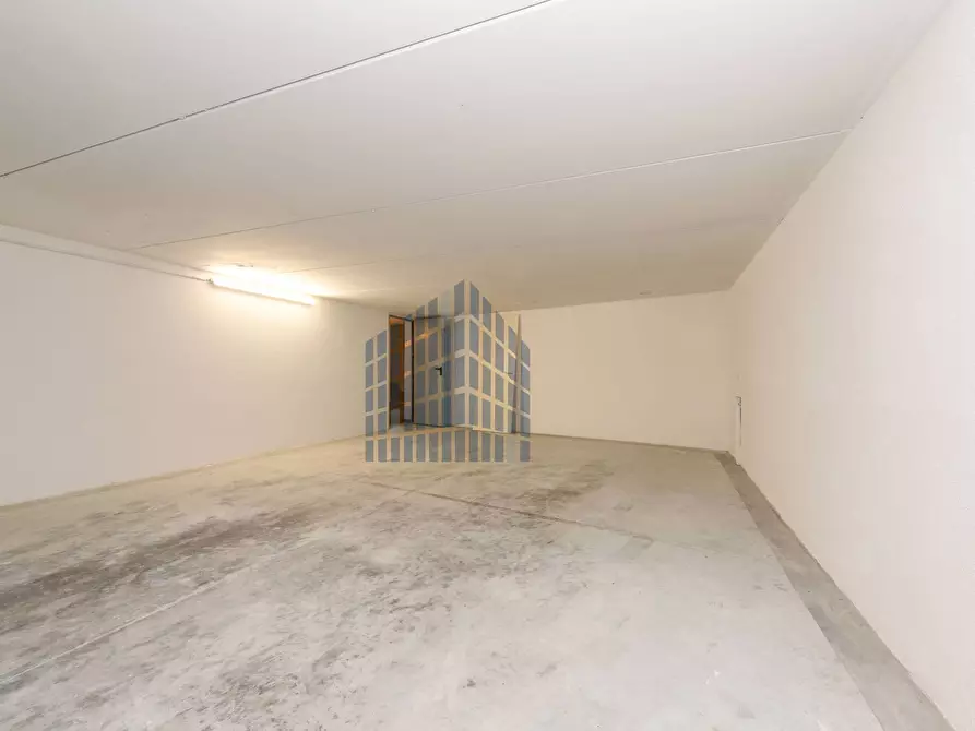 Immagine 61 di Villa in affitto  in Via Perlino 5 a Calvagese Della Riviera