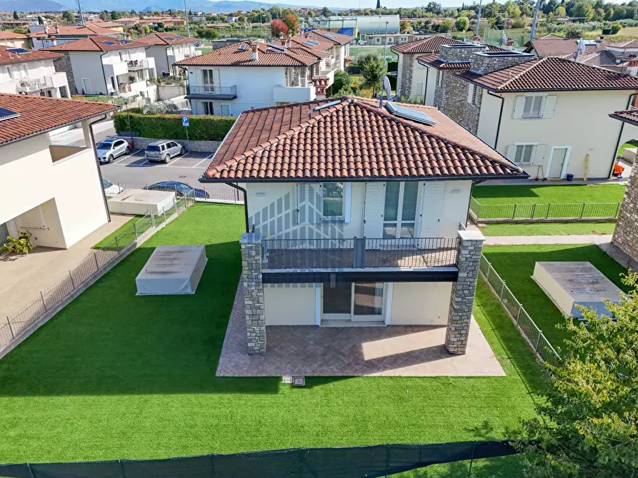 Immagine 73 di Villa in affitto  in Via Perlino 5 a Calvagese Della Riviera