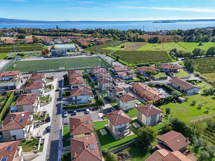 Immagine 78 di Villa in affitto  in Via Perlino 5 a Calvagese Della Riviera