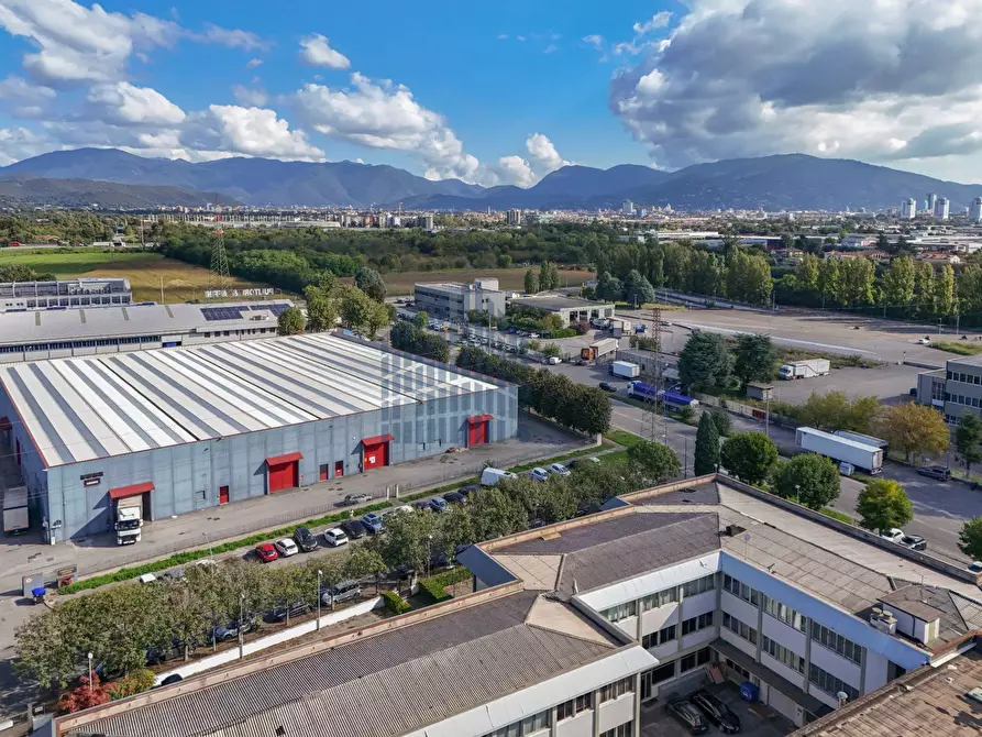 Immagine 51 di Ufficio in affitto  in via Maestri a Brescia