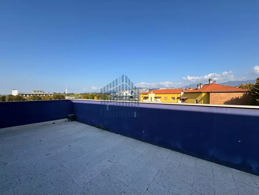 Immagine 14 di Ufficio in affitto  in Viale Italia 26 a Brescia