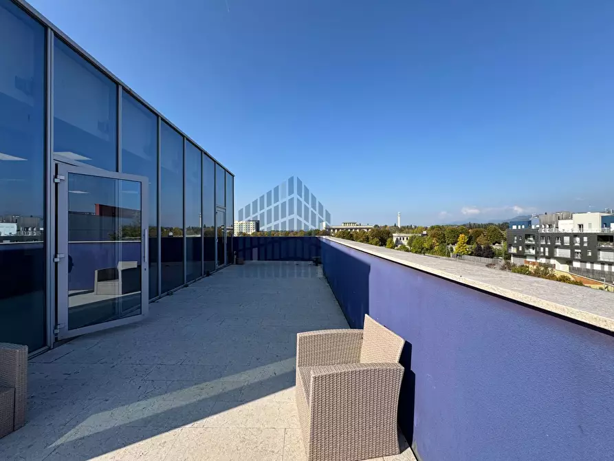 Immagine 16 di Ufficio in affitto  in Viale Italia 26 a Brescia