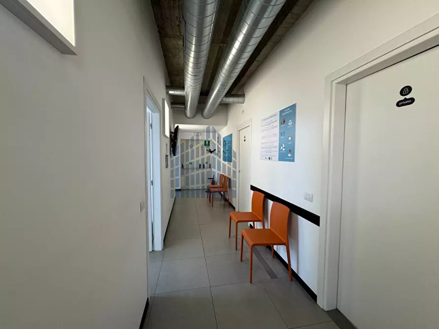 Immagine 19 di Ufficio in affitto  in Viale Italia 26 a Brescia