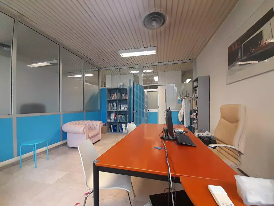 Immagine 7 di Ufficio in vendita  in Via Malta 12 a Brescia