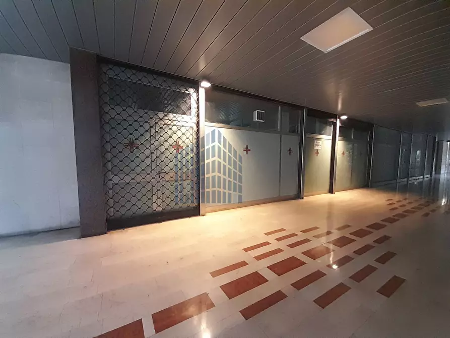 Immagine 27 di Ufficio in vendita  in Via Malta 12 a Brescia