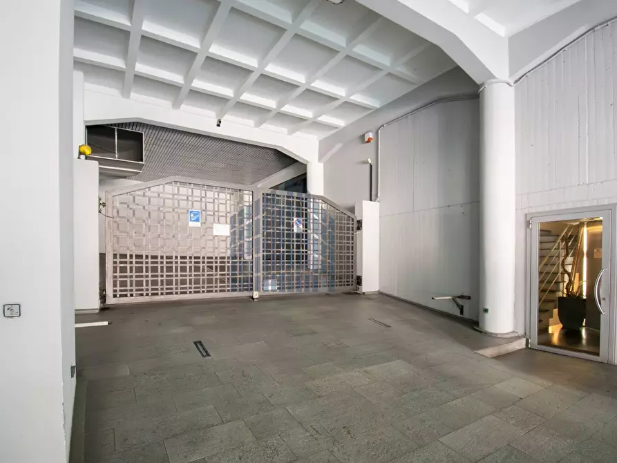 Immagine 46 di Appartamento in vendita  in Via XX Settembre 2 a Brescia