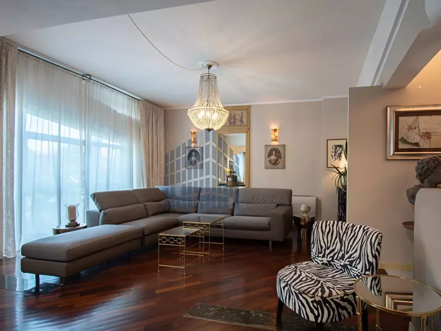 Immagine 8 di Appartamento in vendita  in Via XX Settembre 2 a Brescia