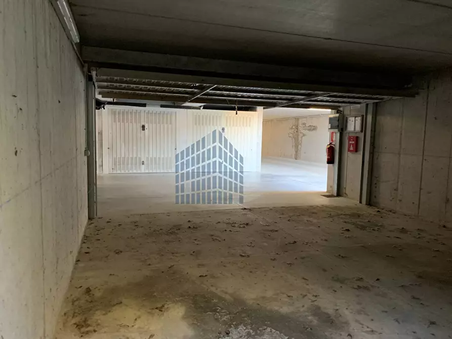 Immagine 8 di Box auto in vendita  in Località Zappello 1 a Pozzolengo